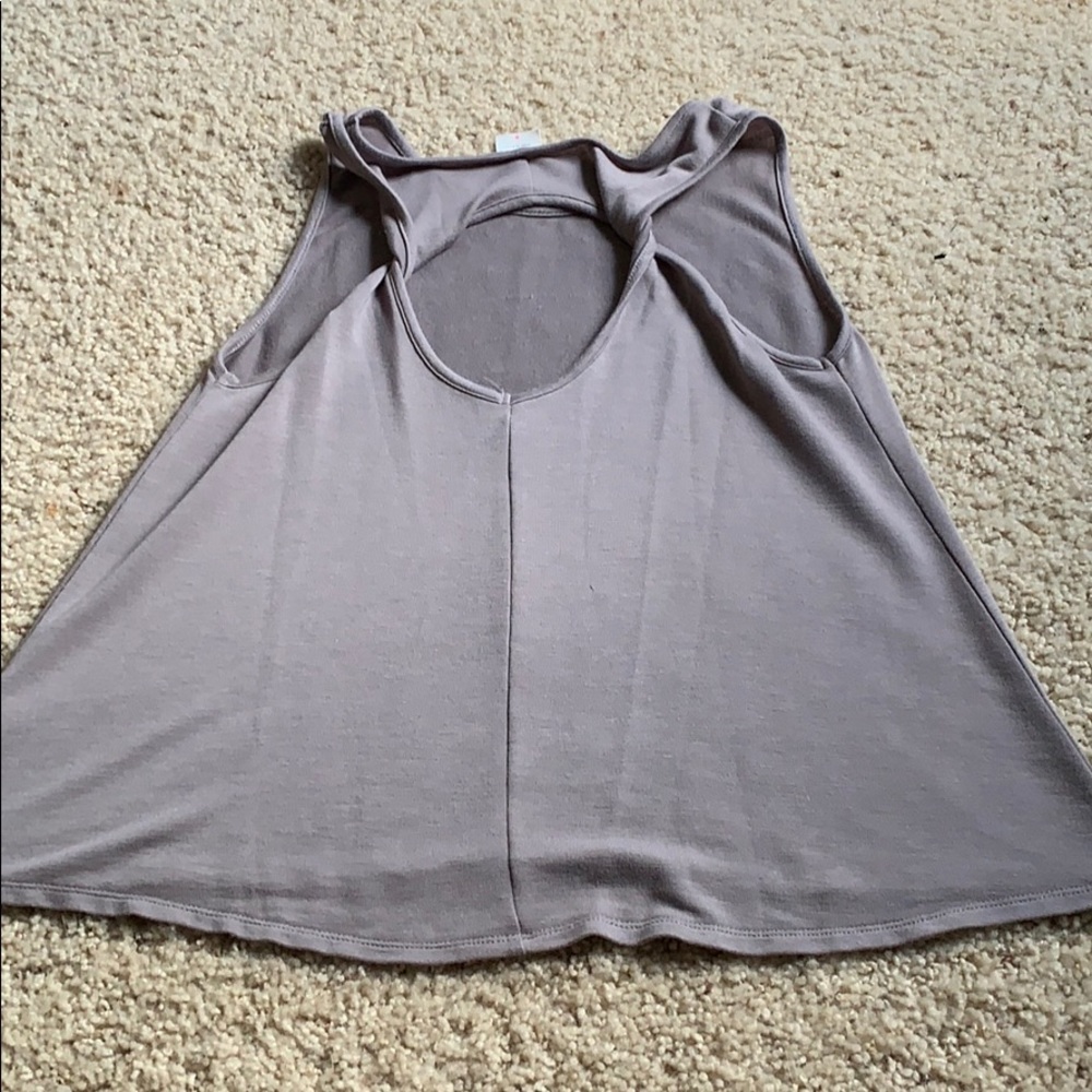 Tank - Picture 2 of 2